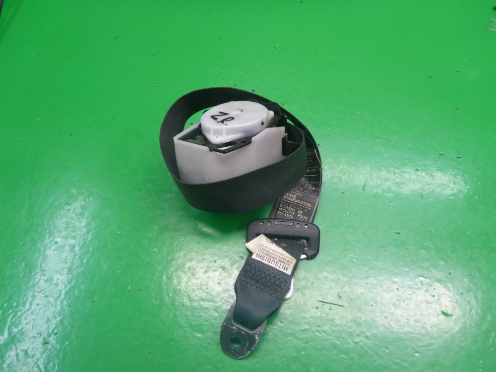 Ремень безопасности