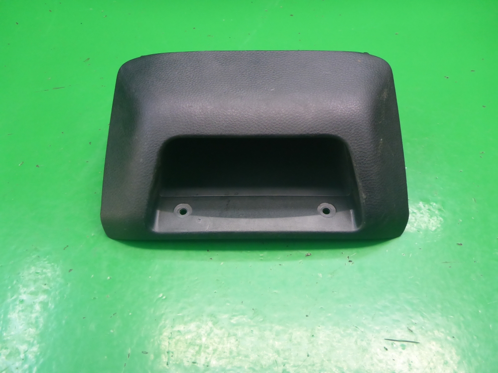 Ящик передней консоли