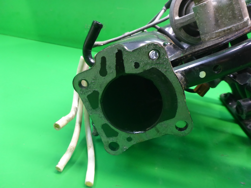 Коллектор впускной