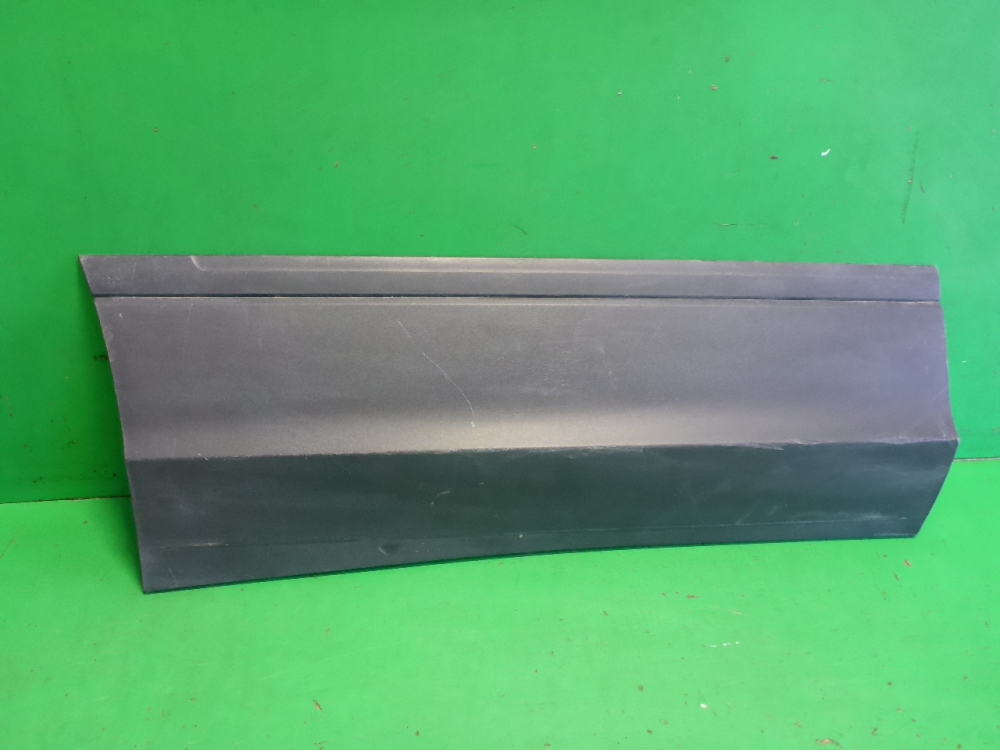 Накладка двери задней правой