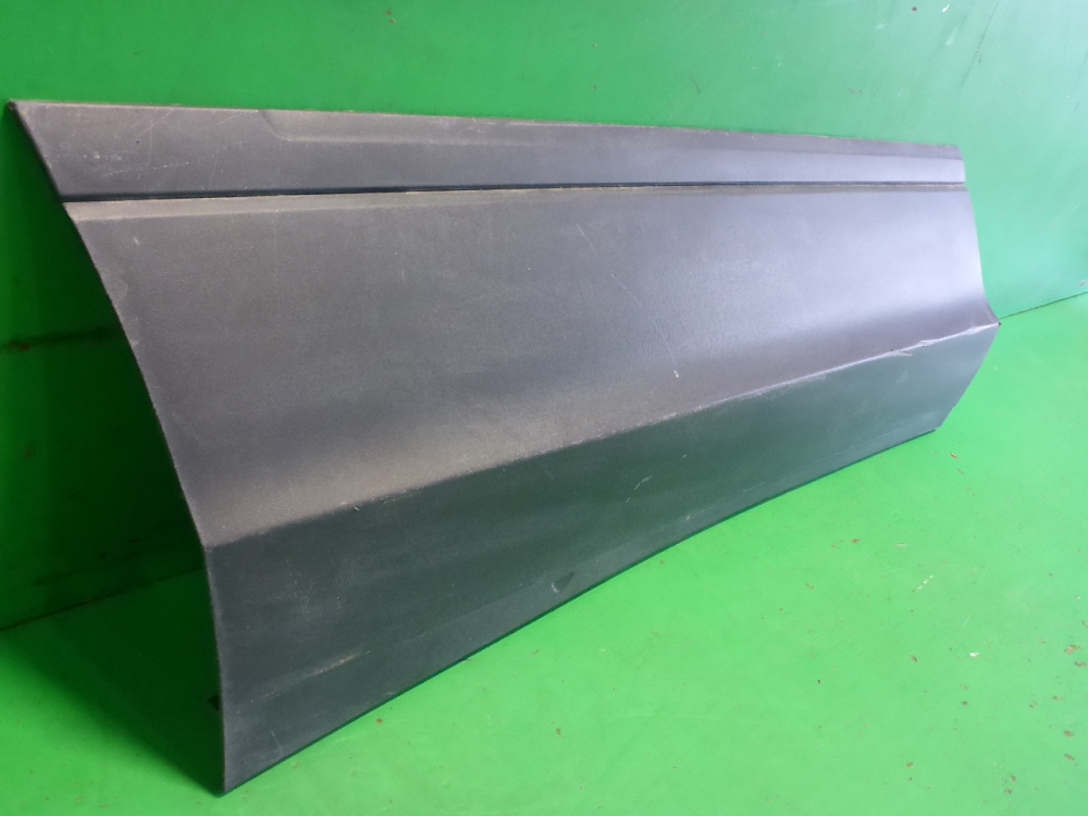 Накладка двери задней правой