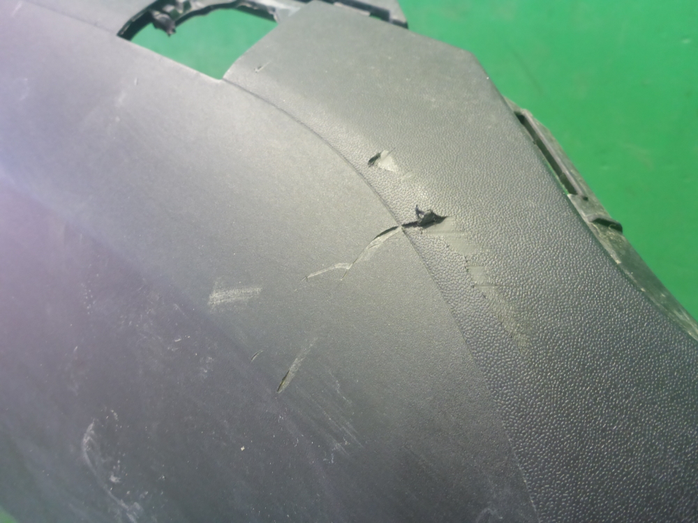 Бампер задний