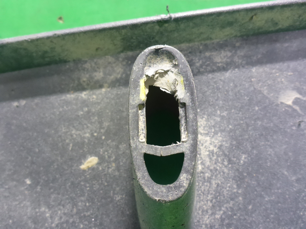 Накладка заднего бампера