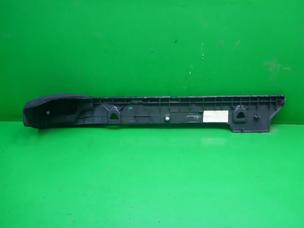 Пол багажника