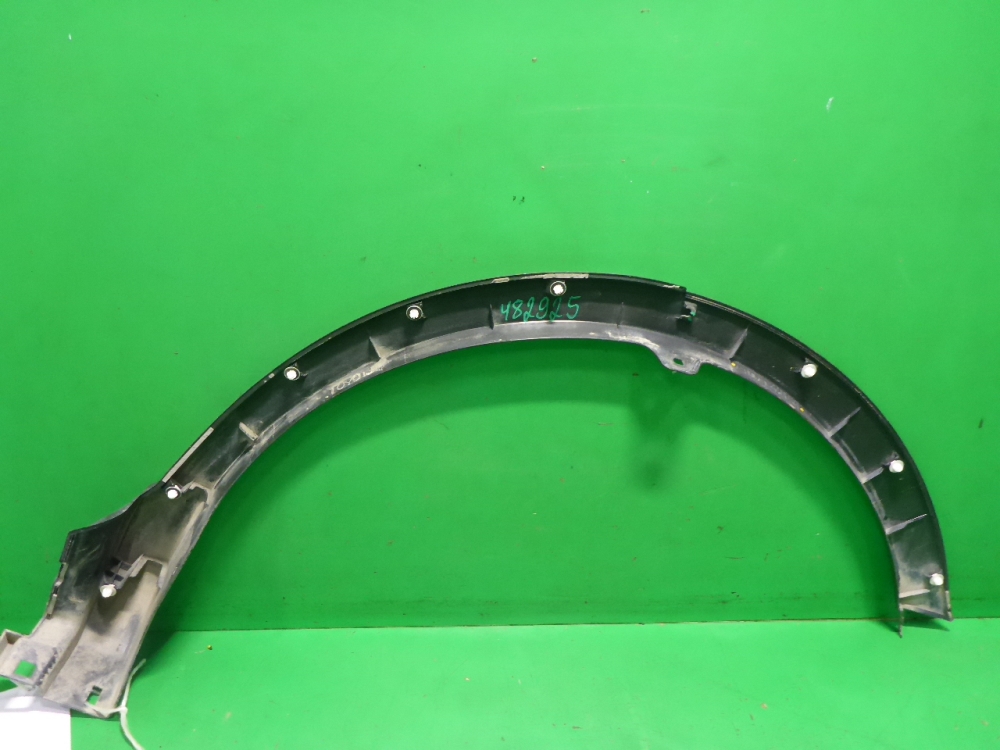 Накладка заднего крыла правого