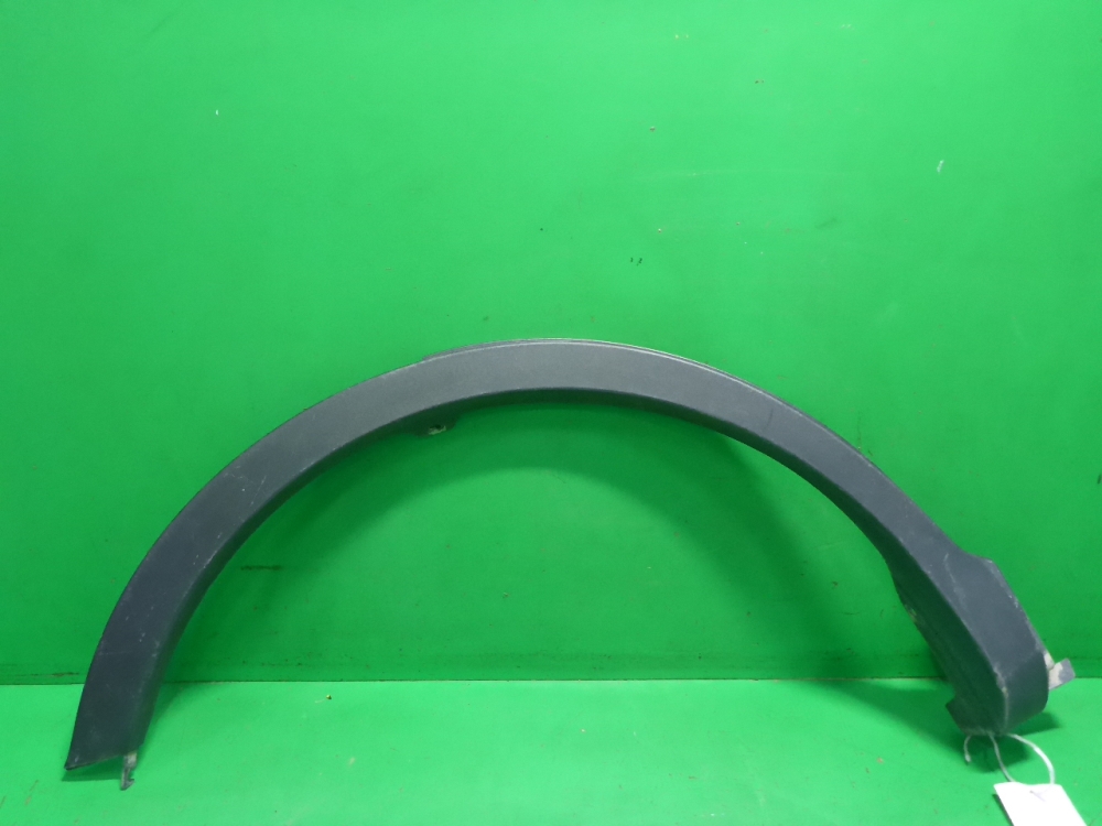 Накладка заднего крыла правого