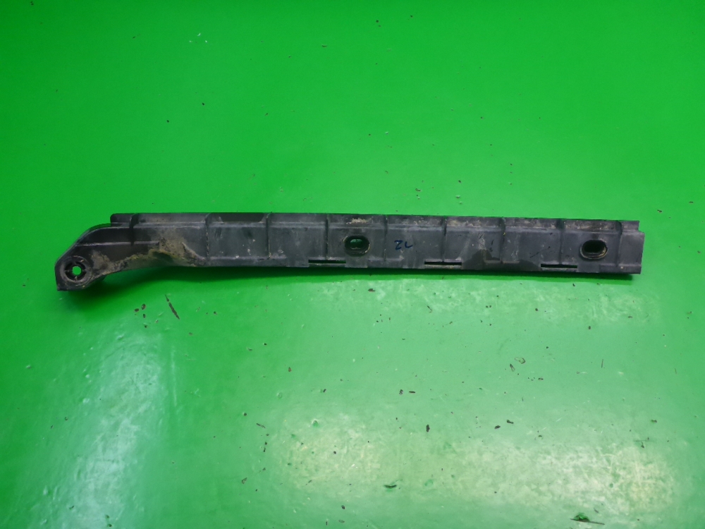 Кронштейн заднего бампера левый