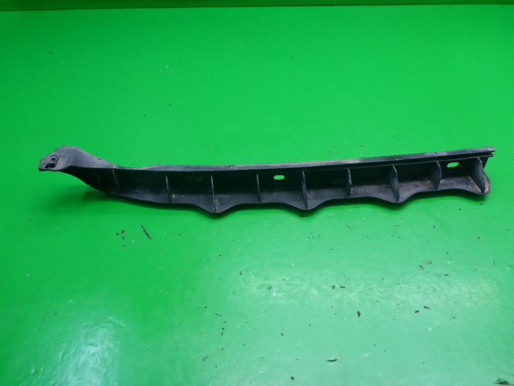 Кронштейн заднего бампера левый