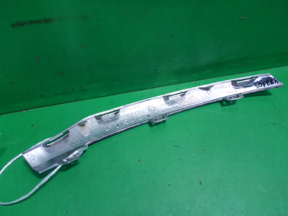 Накладка переднего бампера левая