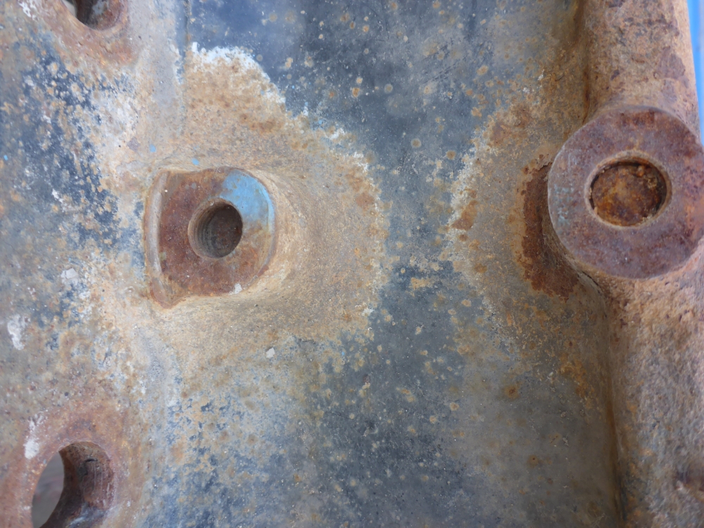 Балка подмоторная