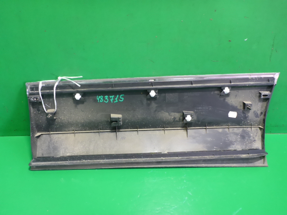 Накладка двери задней правой