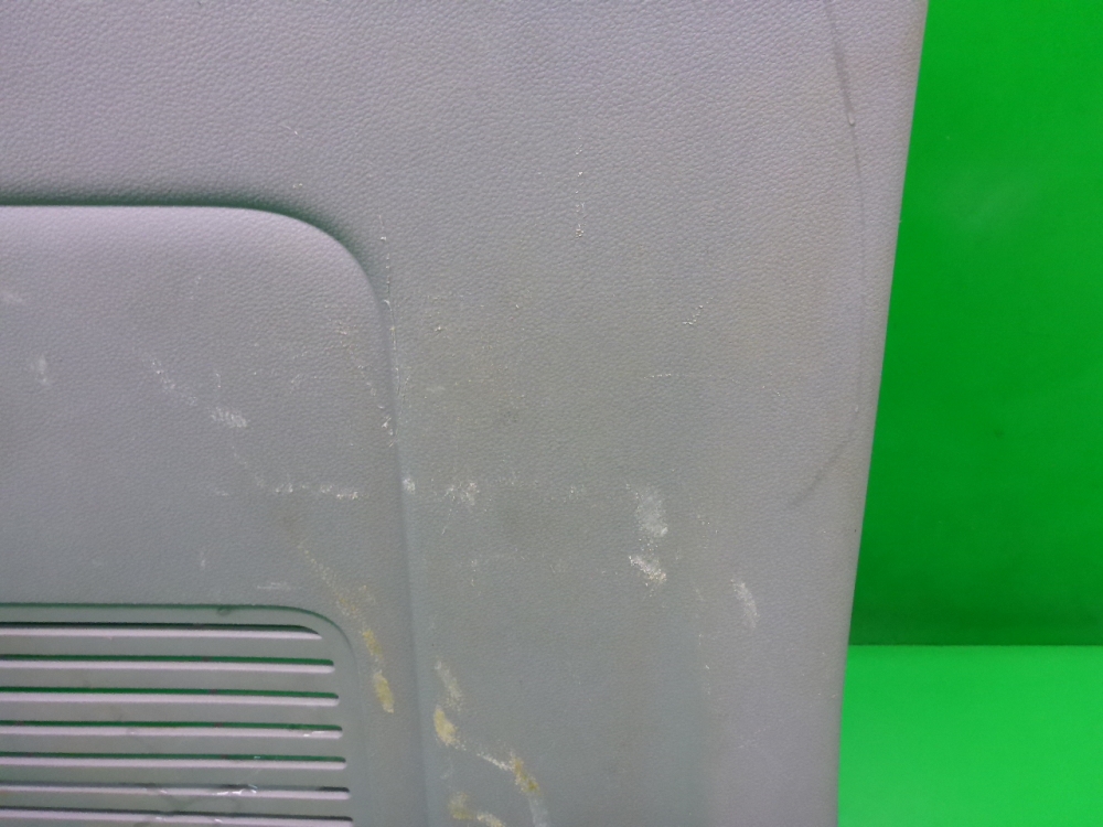 Обшивка багажника