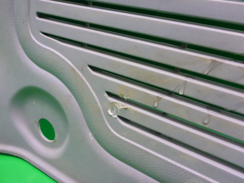 Обшивка багажника