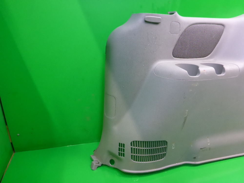 Обшивка багажника