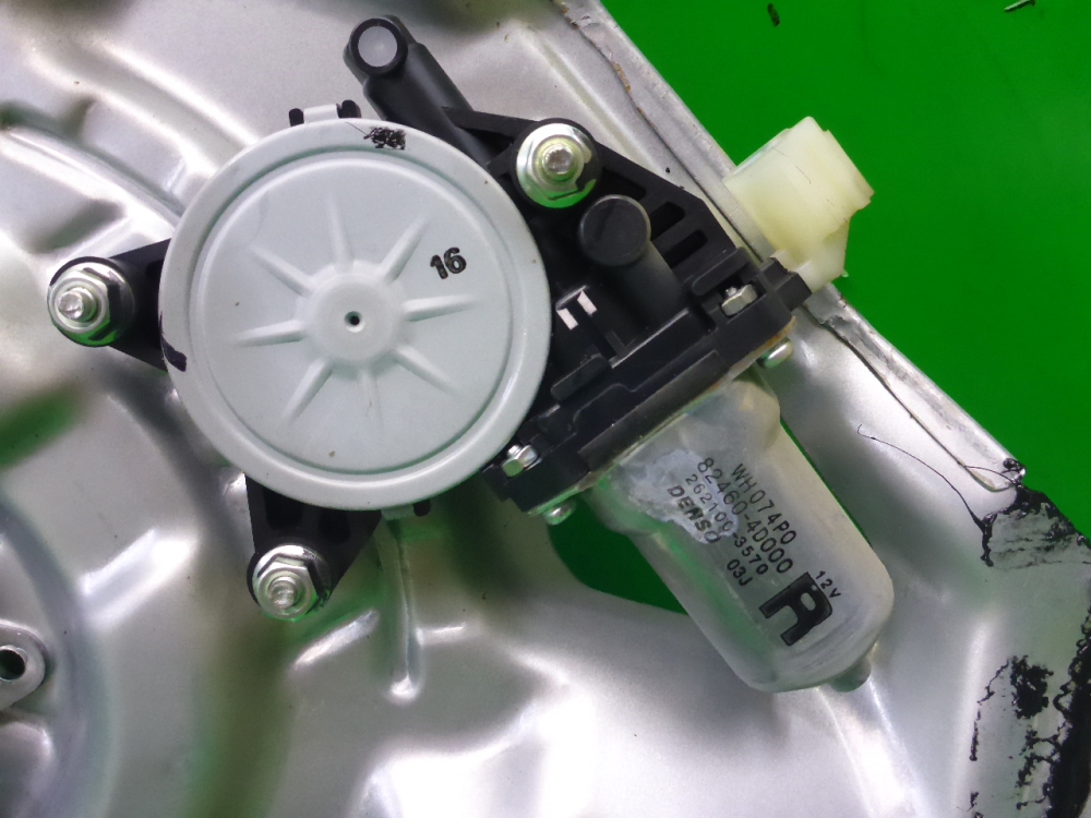 Стеклоподъемник электр. передний правый