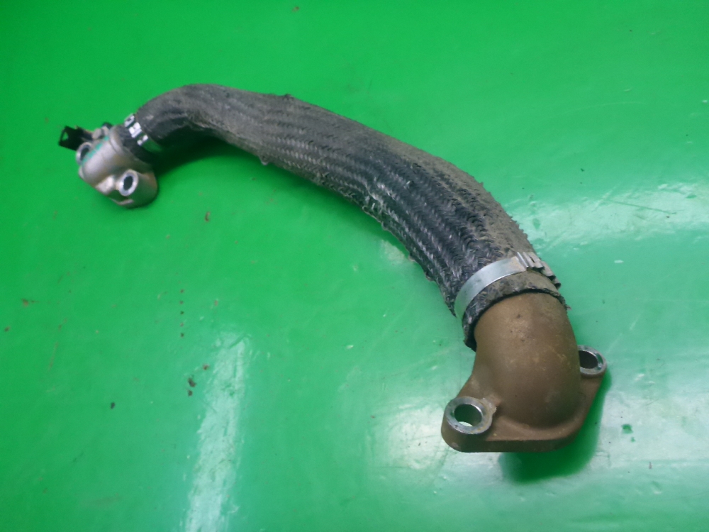 Трубка картерных газов