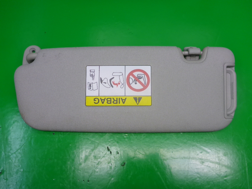 Козырек солнцезащитный