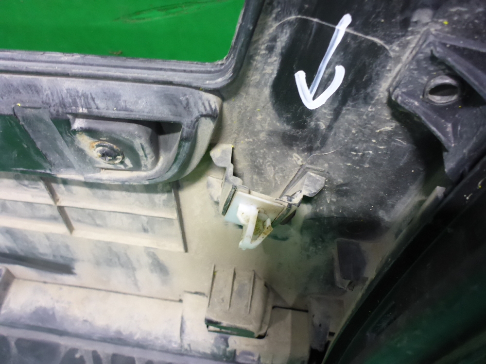 Накладка двери задней правой