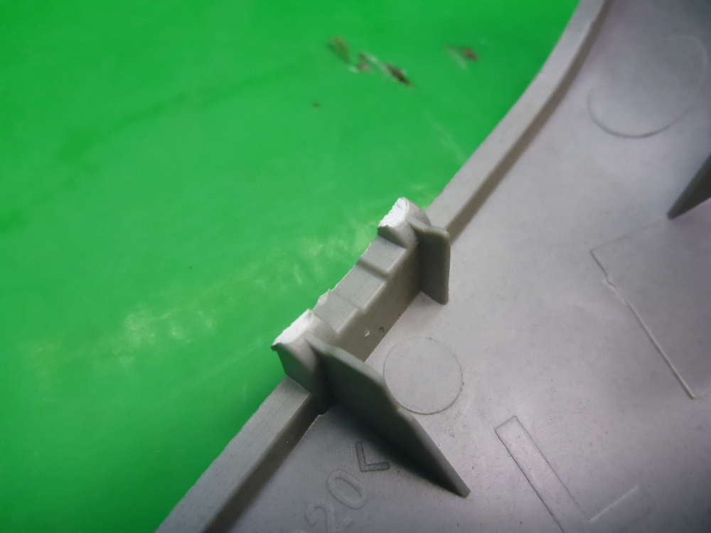 Обшивка стойки