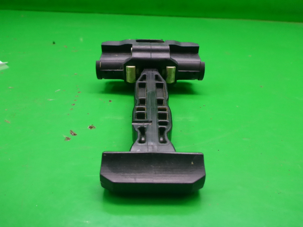 Ограничитель двери