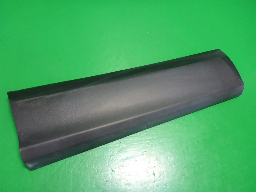 Накладка двери задней правой