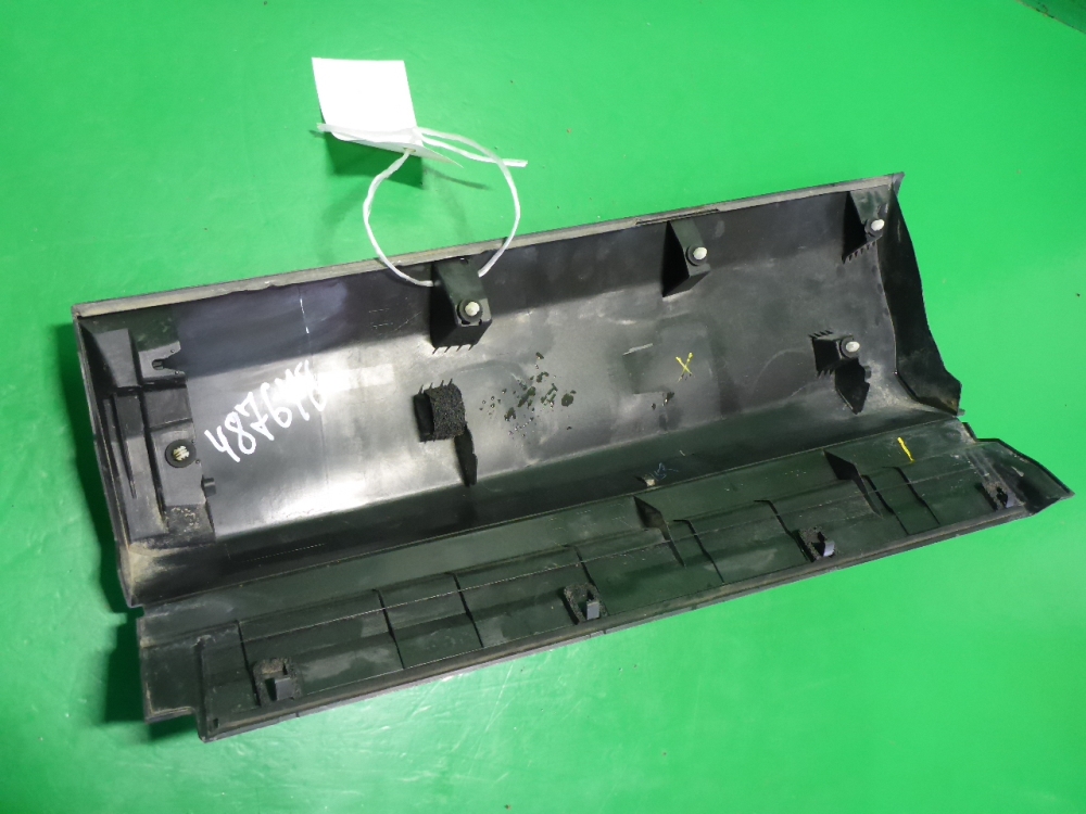 Накладка двери задней правой