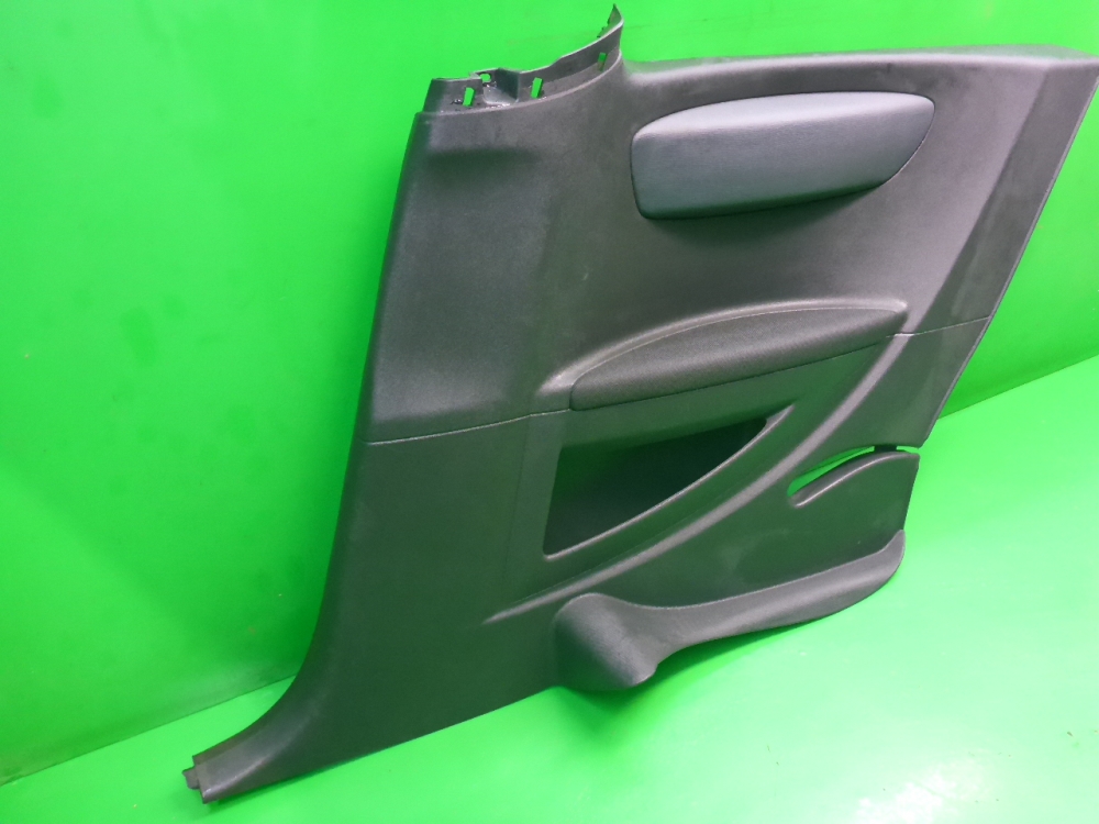 Обшивка стойки