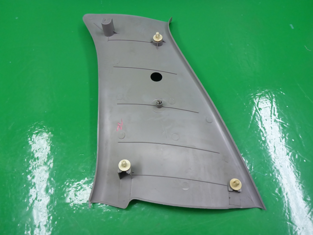 Обшивка стойки