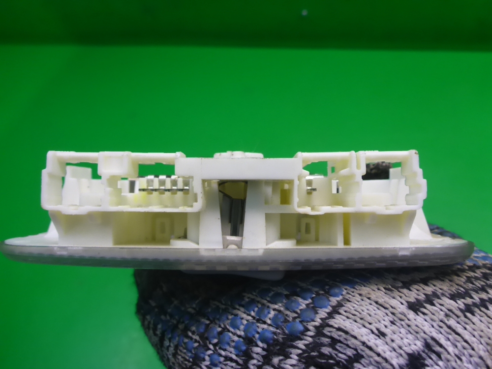 Плафон салонный