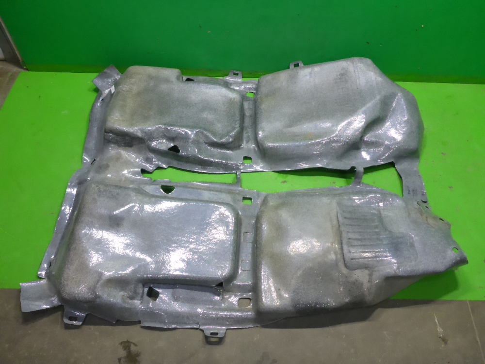 Покрытие напольное (ковролин)