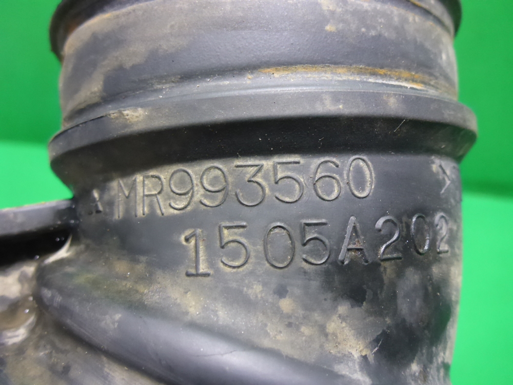 Патрубок воздушного фильтра