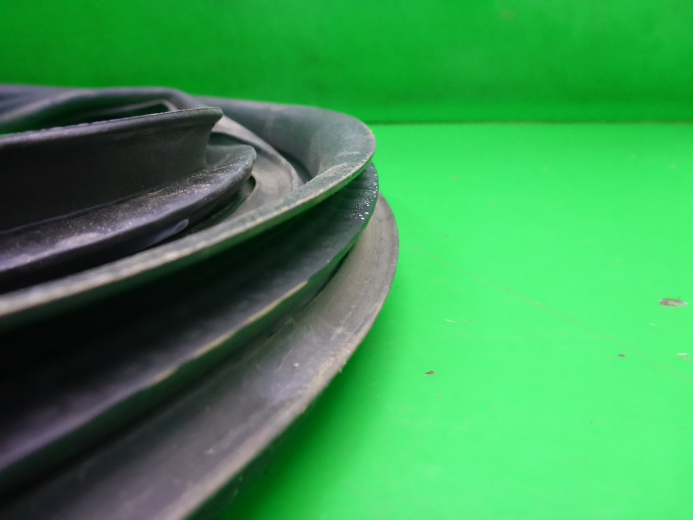 Уплотнитель двери