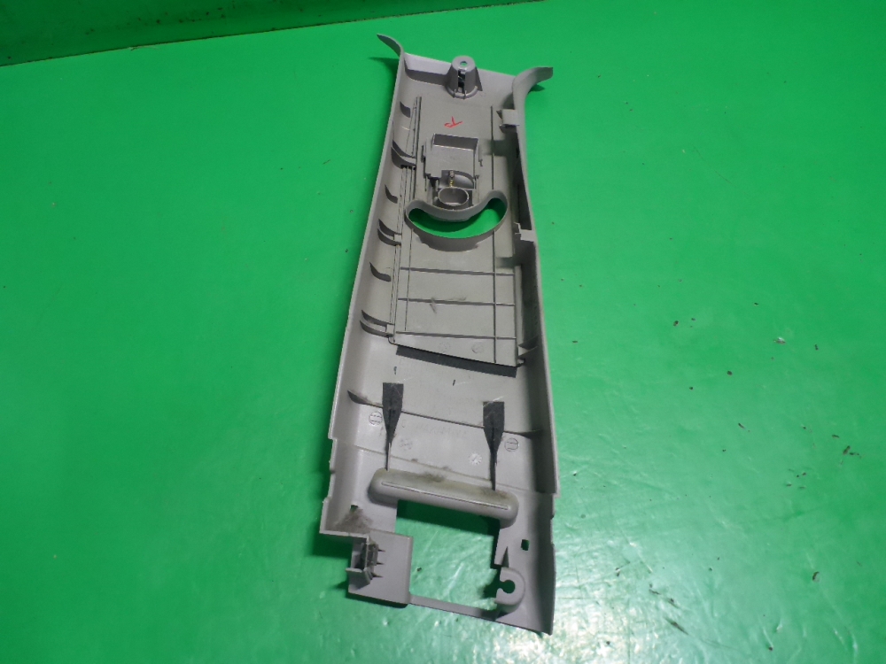 Обшивка стойки