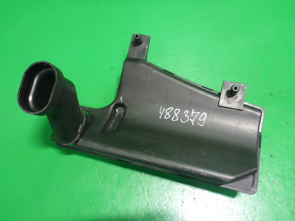 Резонатор воздушного фильтра