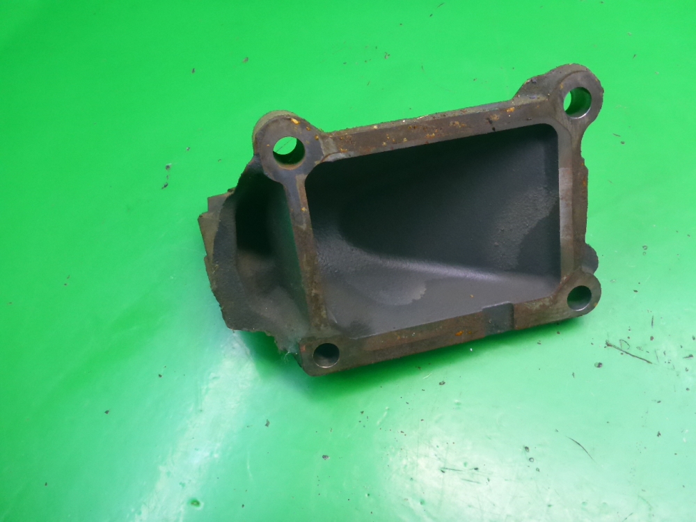 Кронштейн двигателя правый