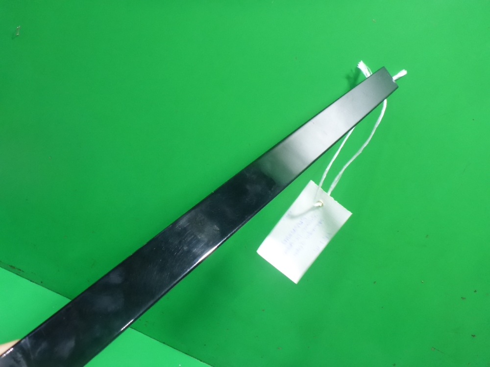 Накладка двери задней левой