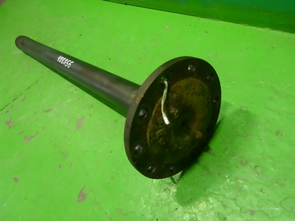 Полуось задняя