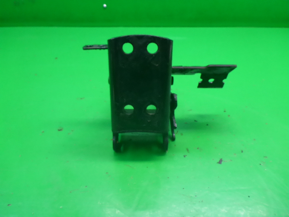 Кронштейн крепления торсиона