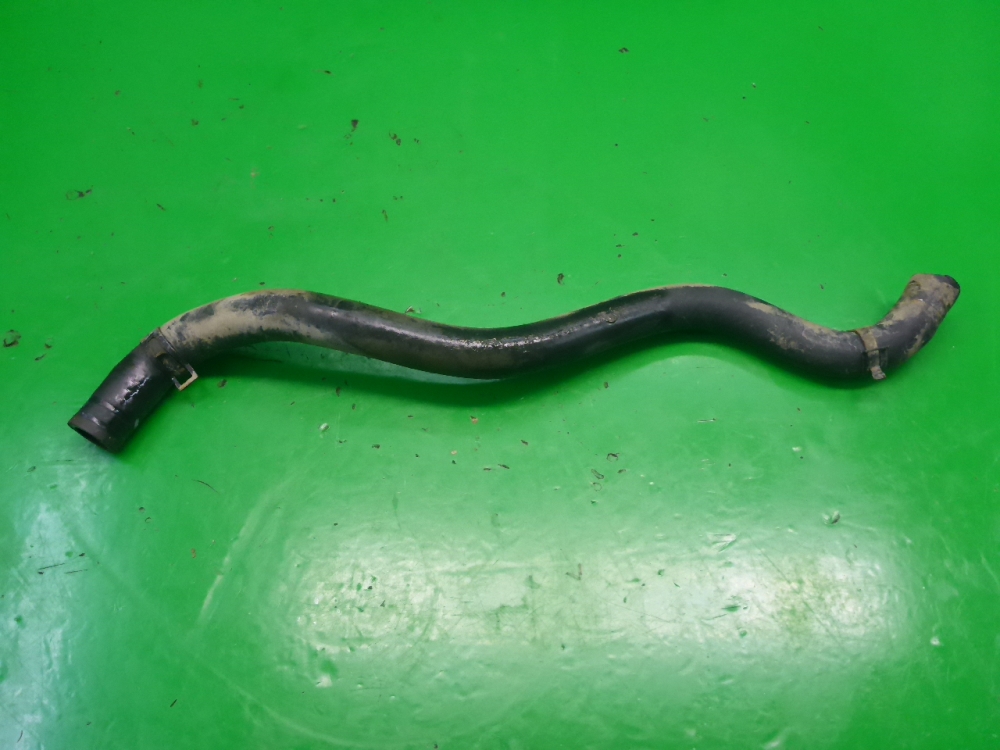 Патрубок отопителя