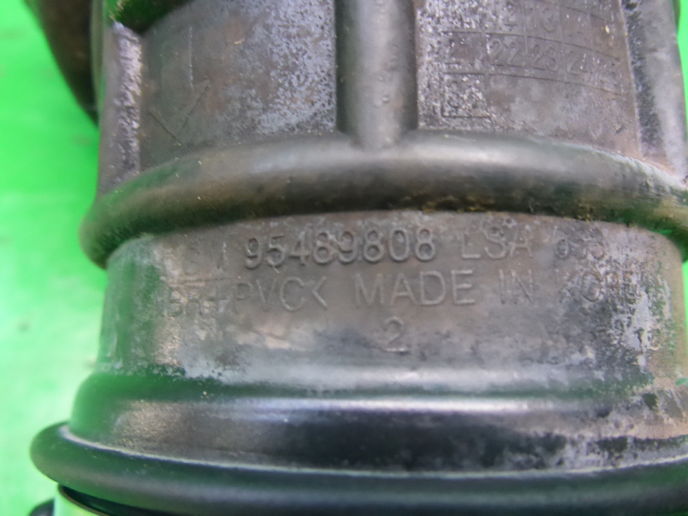 Патрубок воздушного фильтра