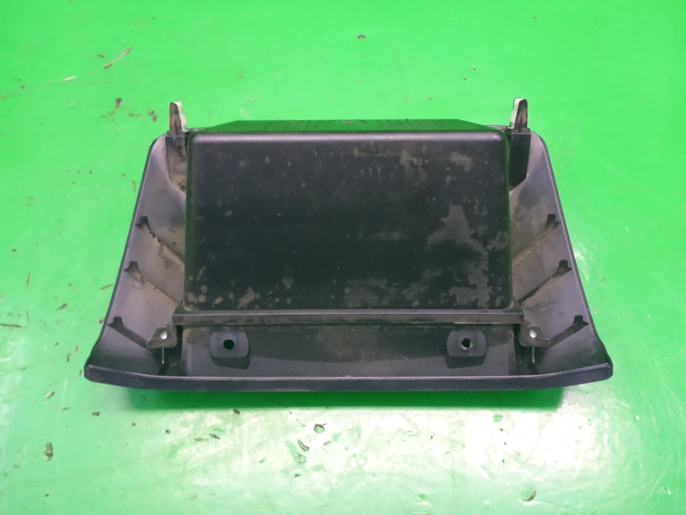 Ящик передней консоли