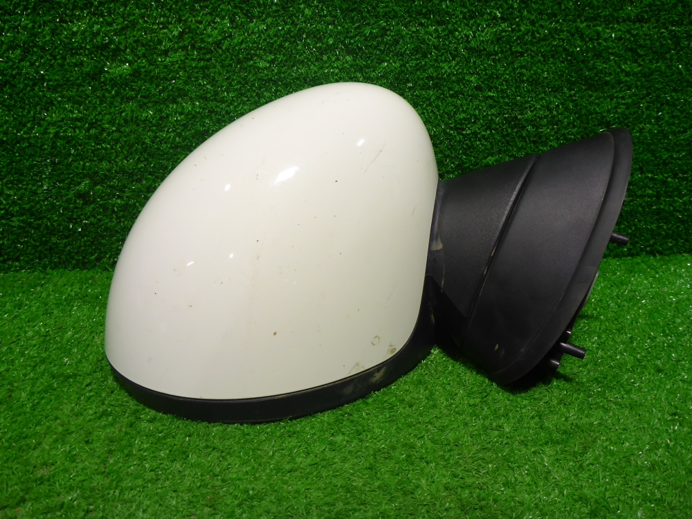 Зеркало правое электрическое