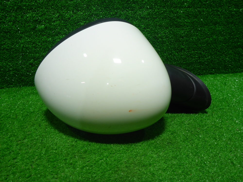 Зеркало правое электрическое