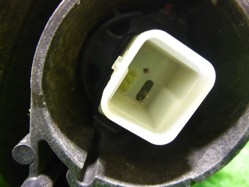 Зеркало правое электрическое