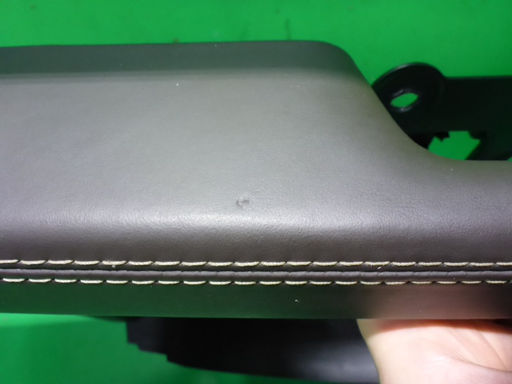 Обшивка двери задней левой