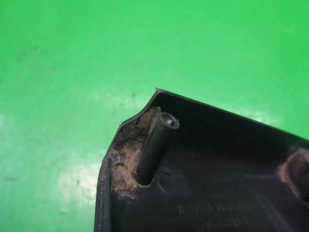 Накладка зеркала правого