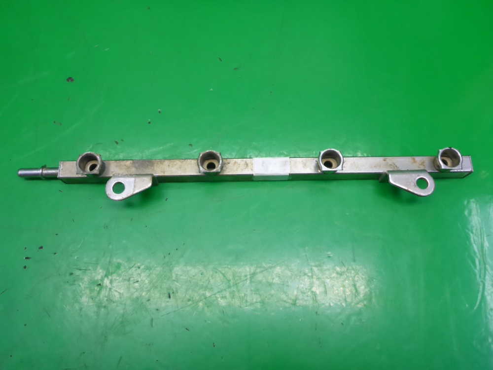 Рейка топливная (рампа)