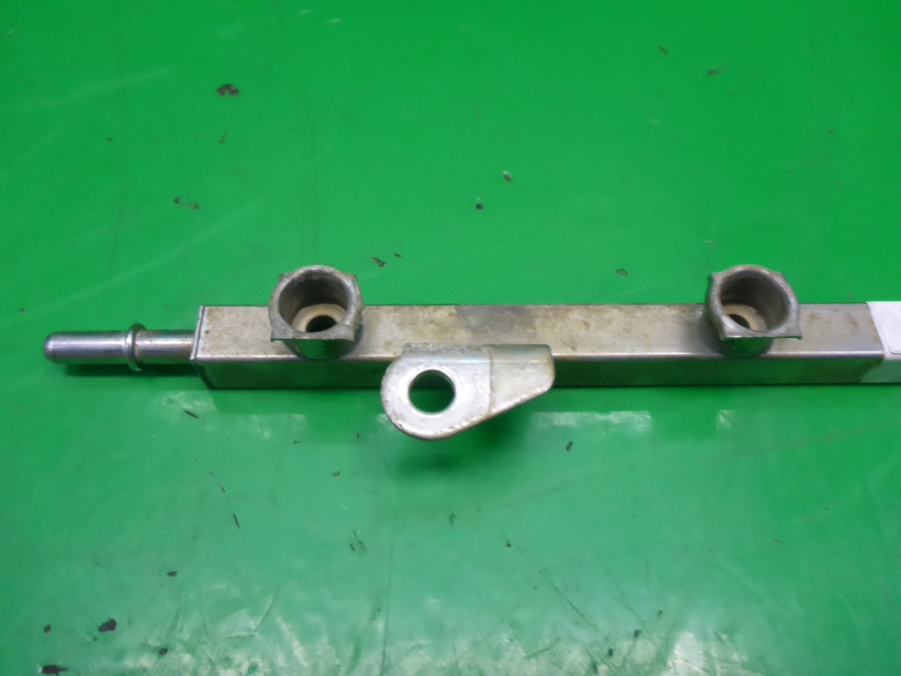 Рейка топливная (рампа)