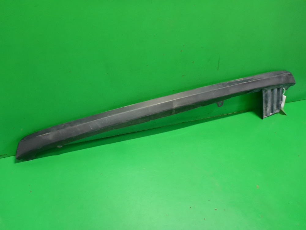 Накладка заднего бампера левая