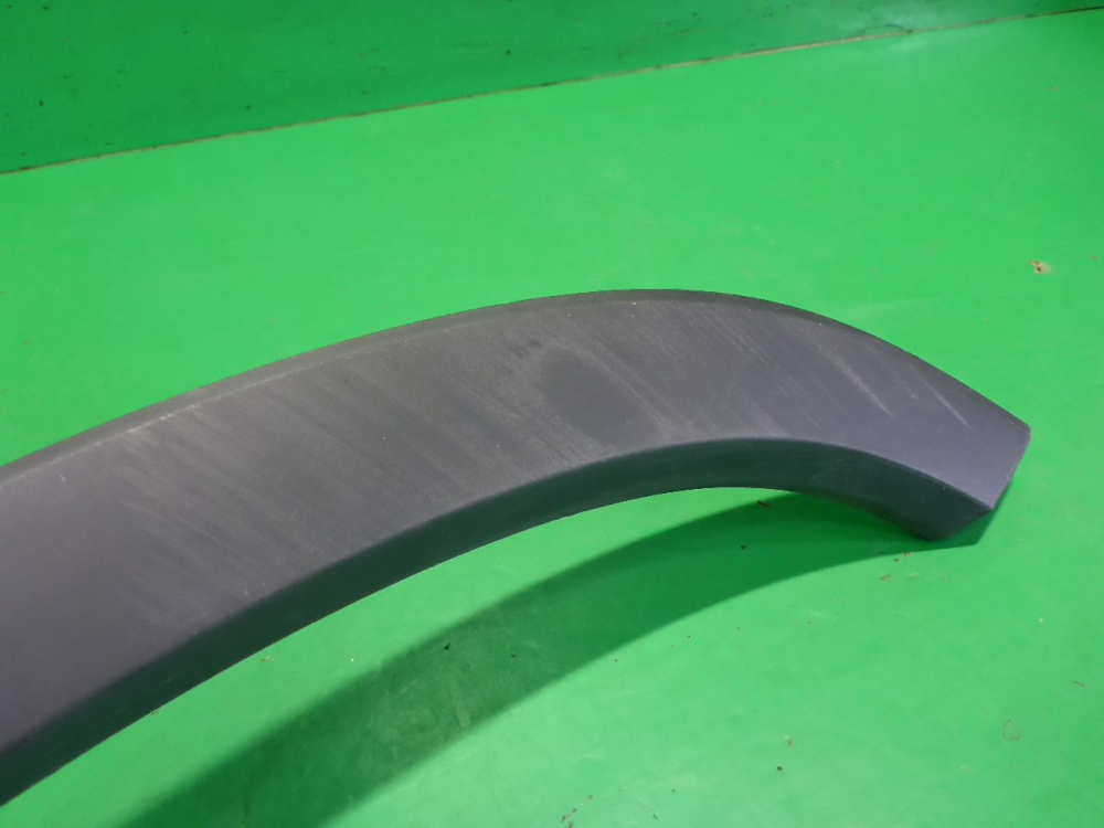 Накладка двери задней левой